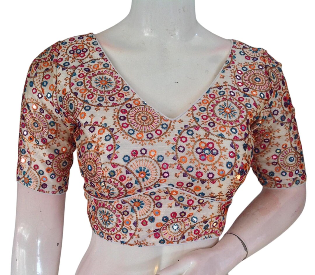 Degas Embroidery Blouse Off White