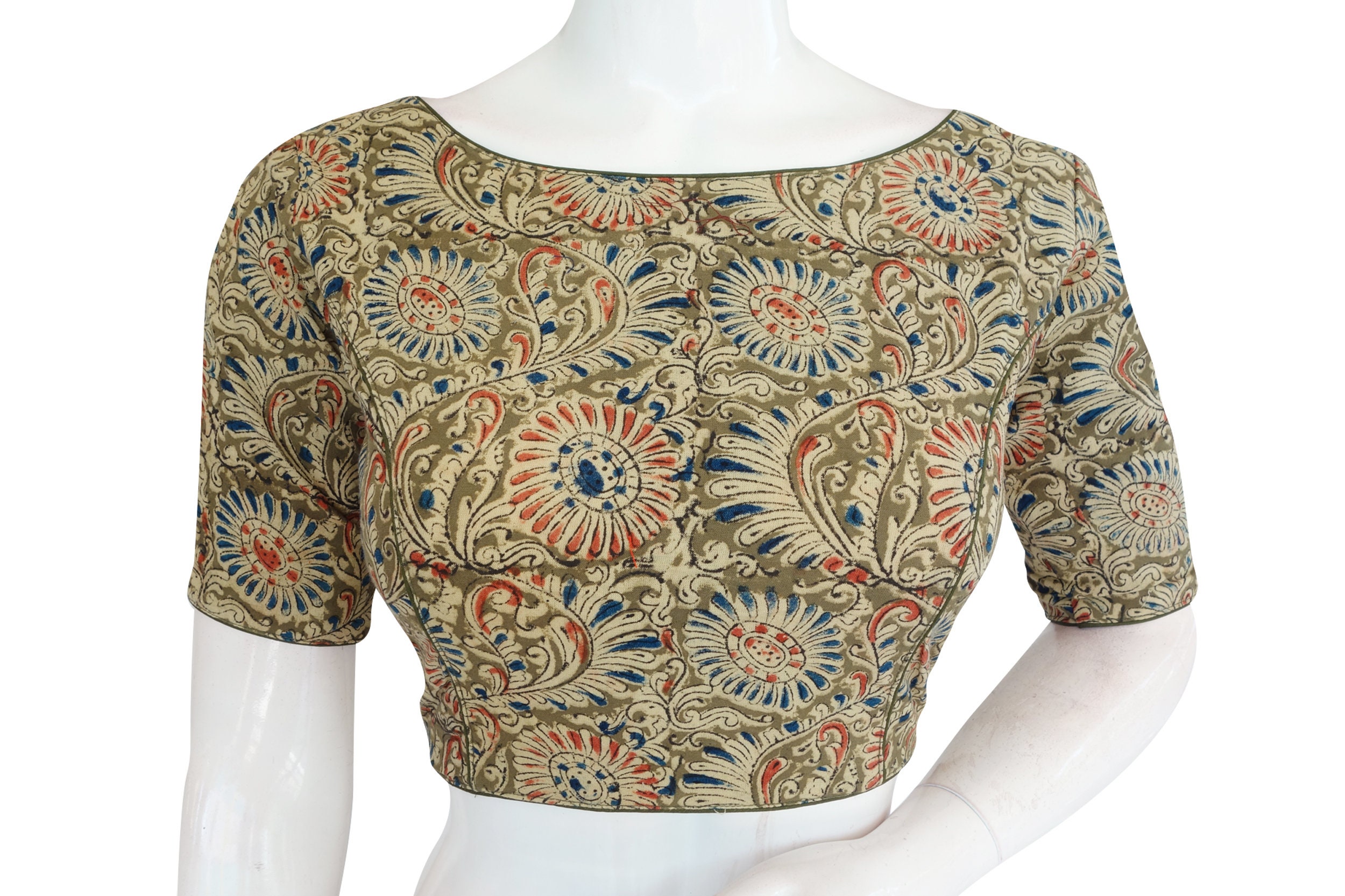 front open boat neck