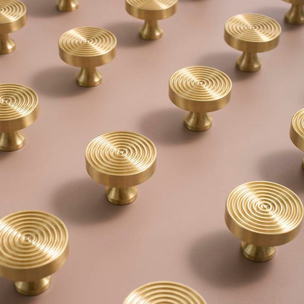 Chunky matte gold brass echo pattern drawer handle/brass furniture hardware/Mid century modern drawer knob/Gold brass retro cabinet pull