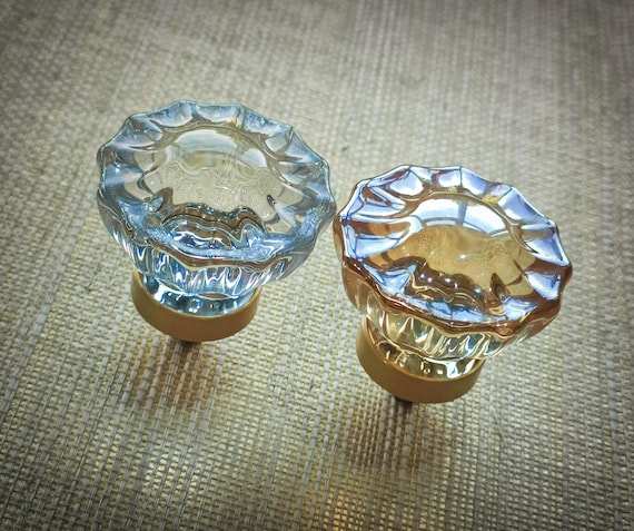 Vintage Style Clear Cut Glass Door Knob Vintage Style Clear Cut Glass Door Knob