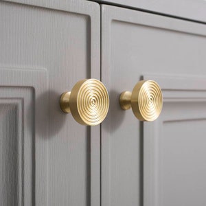 Chunky matte gold brass echo pattern drawer handle/brass furniture hardware/Mid century modern drawer knob/Gold brass retro cabinet pull image 5