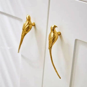 Small solid brass parrot cabinet pull/Gold bird shaped door handle/Parakeet bird design drawer pull/Unique gold brass furniture hardware