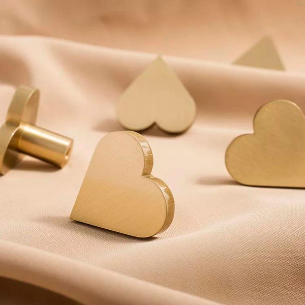 Gold Heart Cabinet Pull/Gold Brass Heart Shaped Door Handle/Heart Door Knob/Brass Furniture Hardware/Love Heart Drawer Handle/Drawer Knob