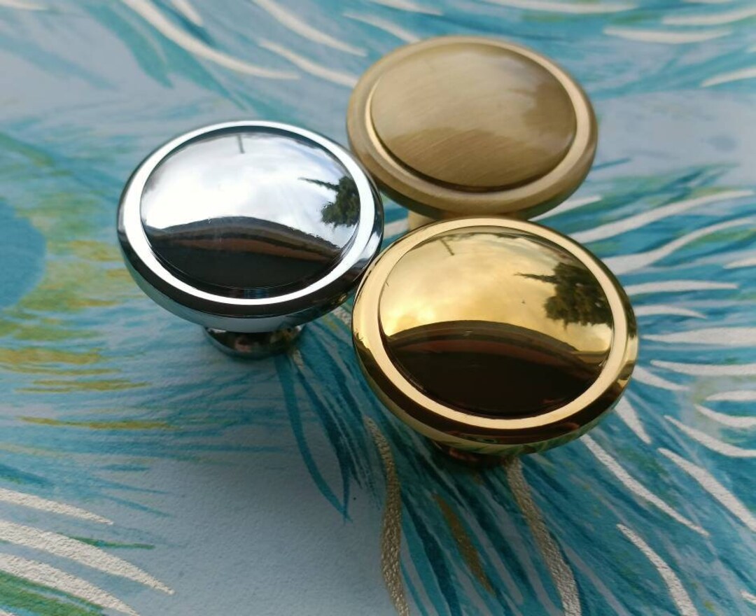 Classic Shaped Brass Button Door Handle/round Gold or Silver