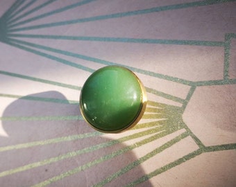 Round polished apple green jade drawer handle/Green stone and gold brass cabinet pull/Leaf green gemstone door knob/Green stone hardware