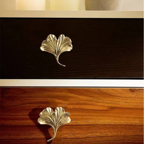 Large Golden Gingko Leaf shaped left or right facing Cabinet Pull/Solid brass Gingko leaf drawer knob/Leaf shaped door handle/brass hardware
