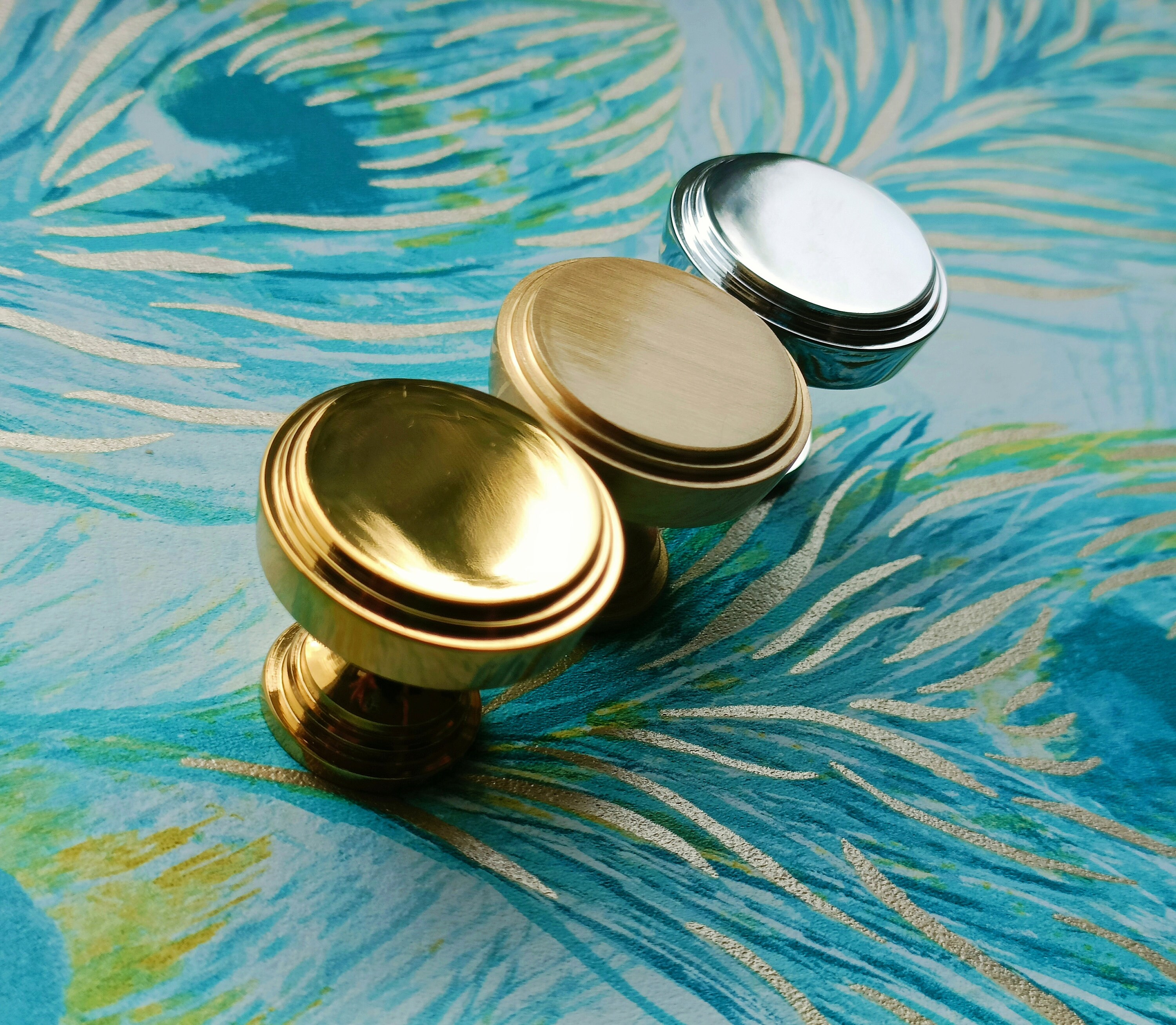 Classic round brass button door handle/round gold or silver
