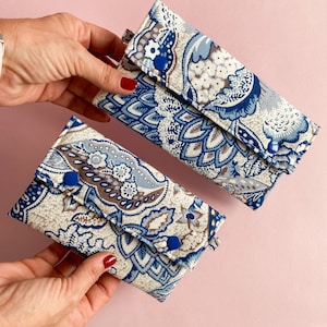 Coque textile pour iPhone. Étui pour téléphone portable en tissu. Étui rembourré pour smartphone. Protection pour iphone. Cadeau pratique pour les femmes.