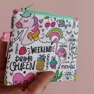 Monedero unicornios de tela con cierre de cremallera. Monedero estampado unicornios. Bolsa cremallera. Primer monedero. Dinero efectivo.