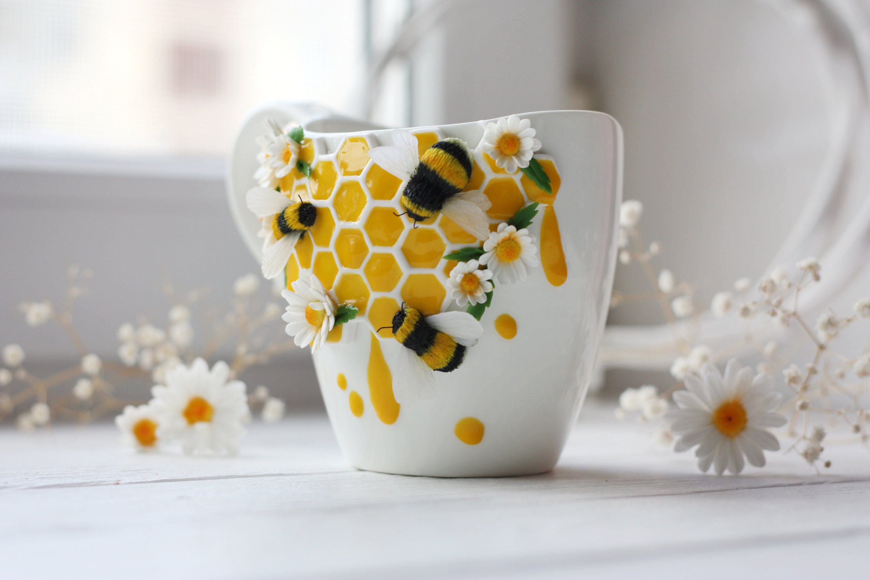 honeycomb beer mug