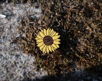 Wooden brooch - Sunflower