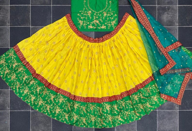 Silk Lehenga Choli Party Wear Anarkali Lehnga Choli For Women Indian Wedding Bridal Lengha Designer Crop Top Stitched Lehenga Blouse