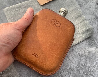 Floto Italian Leather Flask Handmade with 18-8 Food Grade Stainless Steel and Hand Stained Calfskin