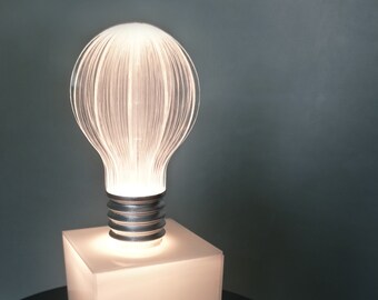 LIGHTGUIDE LAMP - Real 3D Effect with 6 Acrylic Shapes - Designer: Tammo Ripken