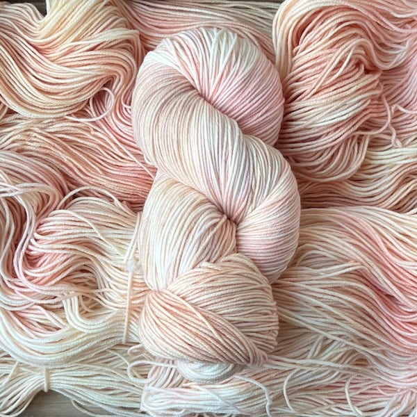 She Sells Seashells - Hand Dyed Yarn