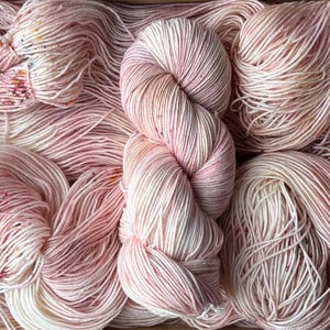 Romantique - Hand Dyed Yarn