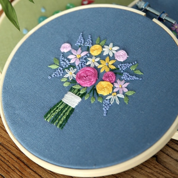 DIY Embroidery Kit | Beginners Embroidery Craft Kit | Flower | Floral | Plant