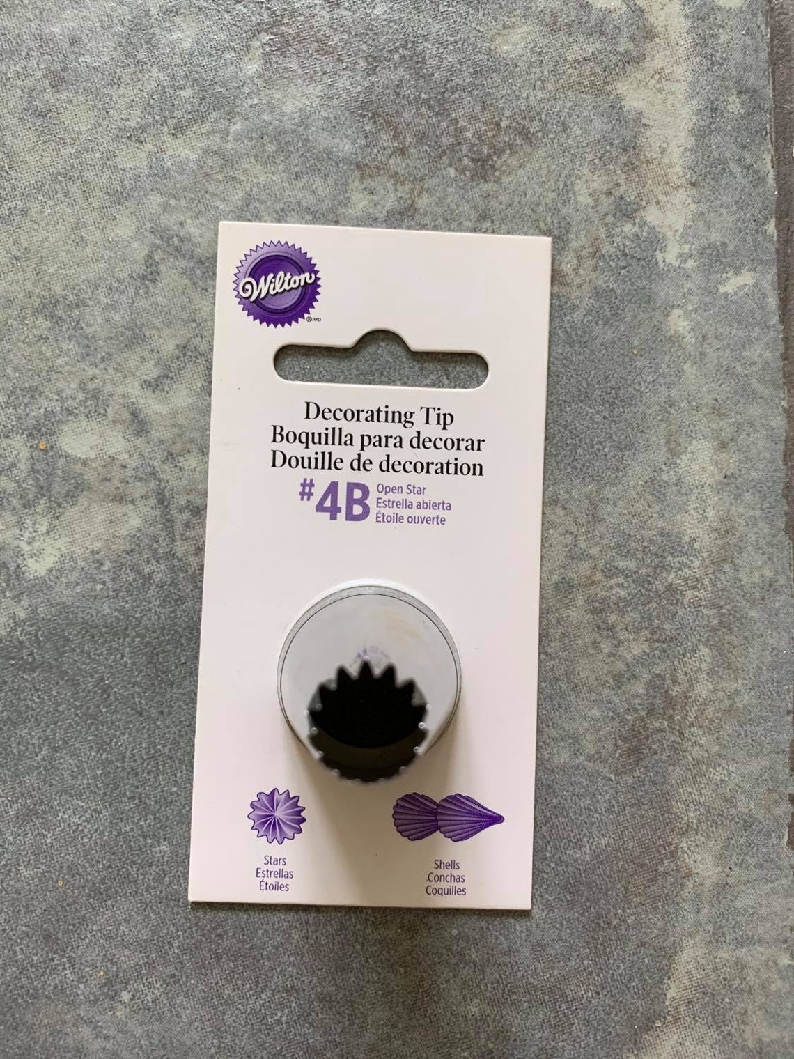 Wilton Decorating Tips 4B 32 199 2010 & Large Tip Coupler Etsy