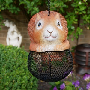 Novelty hanging squirrel bird feeder, ornamental feeder garden decoration