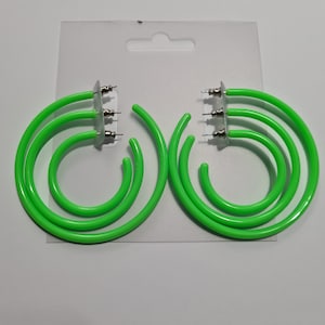 Vintage jaren 80 oorbellen creolen 3-pack neon groen