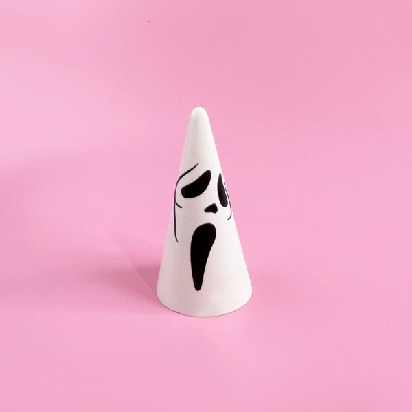 GHOSTFACE Scream halloween anillo apilador soporte joyería decoración mesa auxiliar anillo cono 90s película de miedo regalo de artículos para el hogar