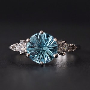 Gorgeous  8mm Special Cut Nature Sky blue Topaz  Ring,Blue Gemstone Ring,  Anniversary Gift, Women&#39;s Ring，gift for mom ring for wife