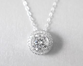 Elegant & Brilliant  Moissanite  Halo Necklace 0.5ct 1ct 2ct 3ct  4ct 5ct D Color,Sterling Silver Pendant Anniversary  gift, gift for her