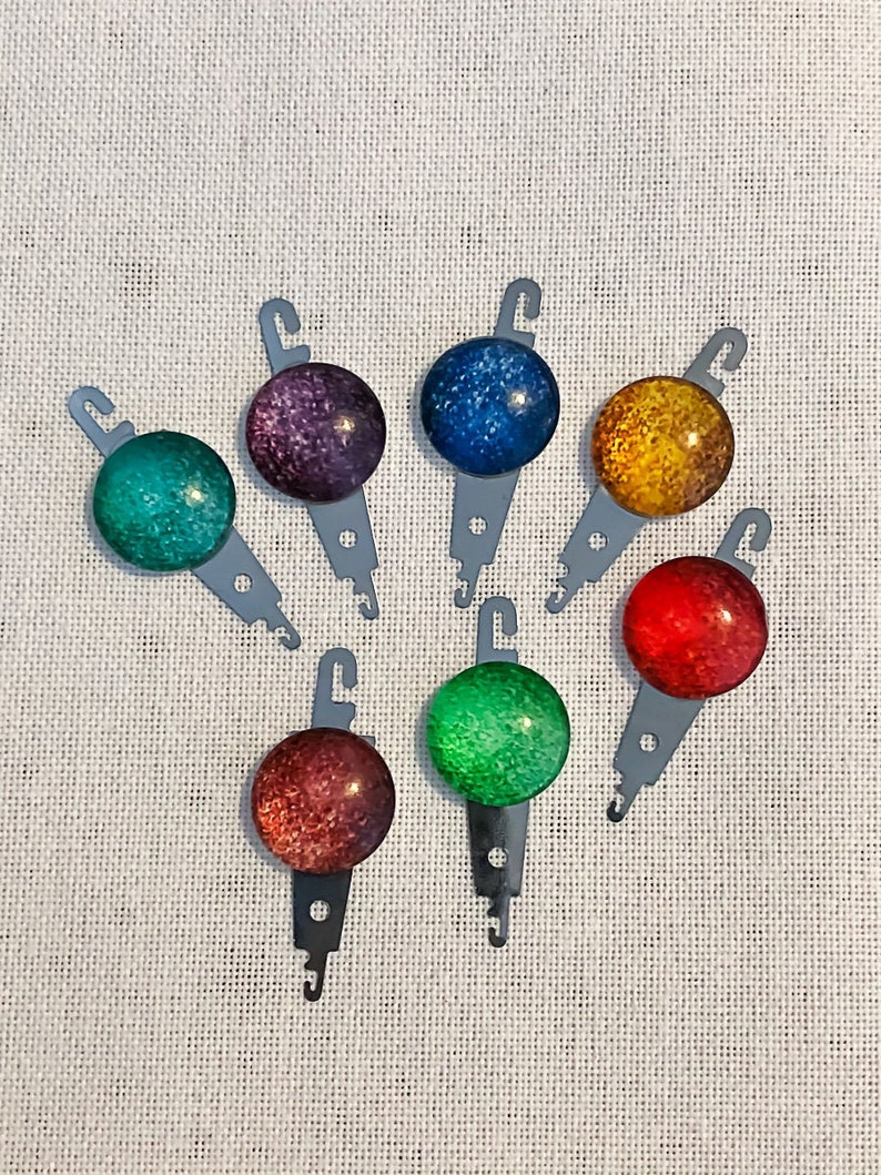 Hey all you Cool Cats needle minder and accessories