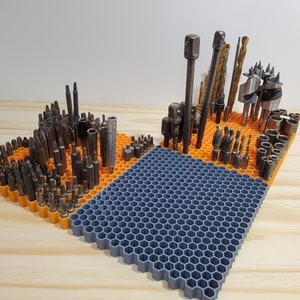 Large Bit Holder, can store up to 400 bits