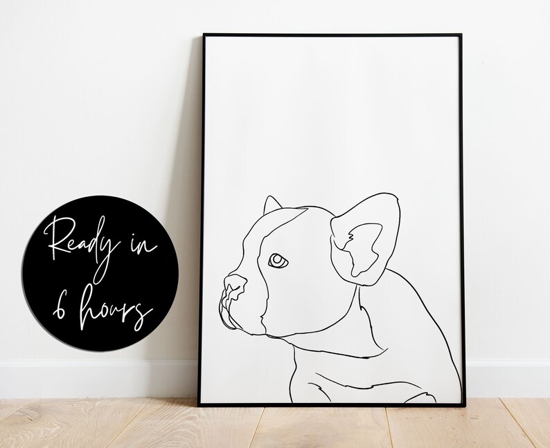 Puede incluir: Impresi&oacute;n en blanco y negro de un Bulldog Franc&eacute;s en l&iacute;nea. El perro est&aacute; mirando hacia la izquierda de la imagen. La impresi&oacute;n est&aacute; enmarcada en un marco negro.