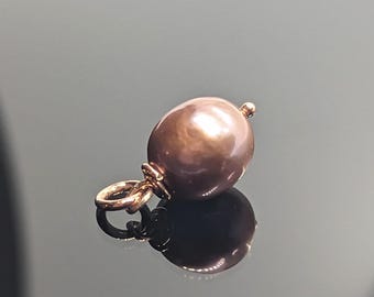 AAA+ natuurlijk brons-roze barokke Edison-parelshanger in 18 kt roségoud vermeil