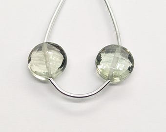 Groene amethist (prasioliet) microfacetkralen: paar, maat 8,9 x 6 mm en 9 x 5,8 mm