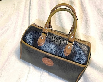 Vintage Dooney & Bourke Essex Carrier - Etsy