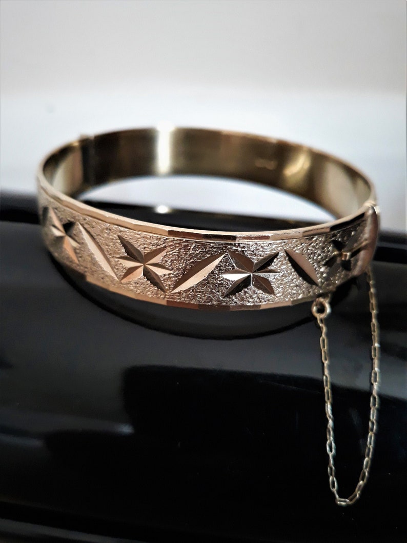 22ct on silver bangle