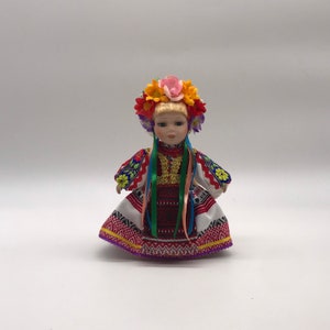 Porzellanpuppe - Ukrainisch