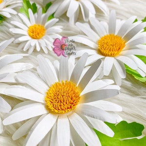 Daisy Mini Paper Flower Digital File | PNG | SVG | PDF |dxf  | paper flower tutorial | paper flower | small paper flowers | daisy