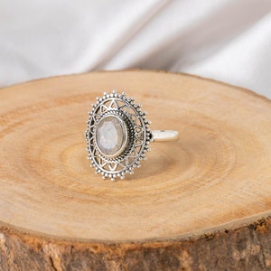 Moonstone Boho Ring - Rainbow Moonstone Sterling Silver Ring statement Ring, Handmade Silver Ring, Wedding Band, Valentine&#39;s Day Gift