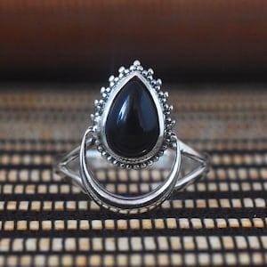 Genuine Black Onyx Gemstone Ring, 925 Sterling Silver Ring, Designer Ring For Her, Statement Ring, Vintage Ring, Crescent Moon, Boho Ring