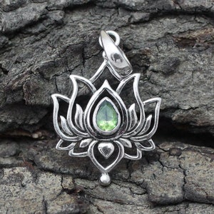 Elegant Labradorite Multi Gemstone Pendant, 925 Sterling Silver Lotus Pendant, Dainty Necklace For Love, Gift For Her, Boho Chic Jewelry