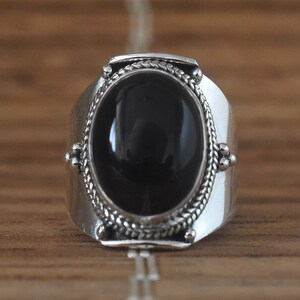 Unique Black Onyx Gemstone Ring, 925 Sterling Silver, Birthstone Ring, Minimalist Ring, Wedding Ring, Handmade Jewelry, Anniversary Gift