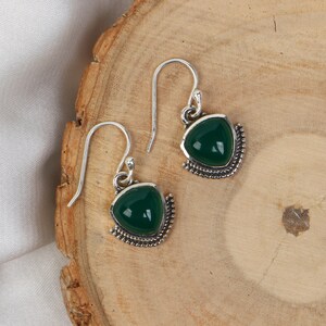 Beautiful Green Onyx Gemstone Earrings, Green Drop & Dangle Earrings, Handmade Jewelry, Antique Earrings, Minimalist Earrings, Gift For Her