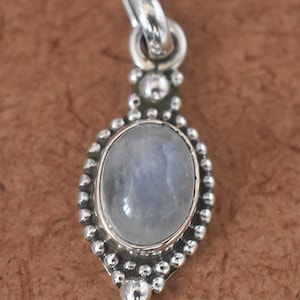 Collier en pierre de lune arc-en-ciel naturel, pendentif en argent sterling 925, bijoux collier Boho, collier en pierre de lune, cadeau d’anniversaire pour femme