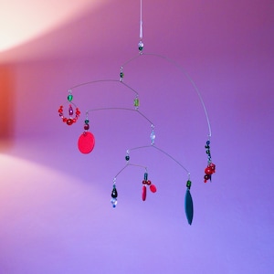 Kunstmobiel &#39;Berries&#39;, design zonnevanger