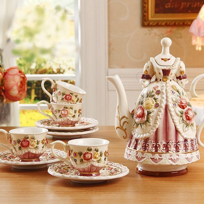 Théière en Céramique Européenne Victorienne Théière avec Tasse Peinte à La Main Relief Rose Céramiqu