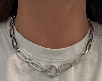 charm holder chain, silver tone modern round clasp necklace
