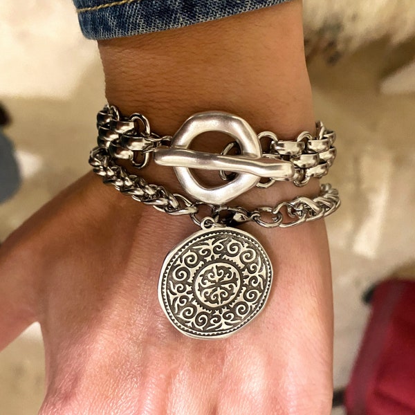 chunky coin bracelet, silver tone flat chain bracelet, large toggle bracelet, woven chain bracelet, coin charm bracelet, big chain bracelet