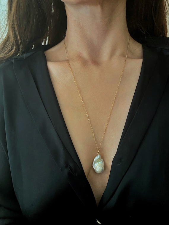 Baroque Pearl Pendant Necklace Large Real Baroque Pearl Big Irregular Pearl Necklace Pearl Charm Necklace Bridal Jewelry Etsy