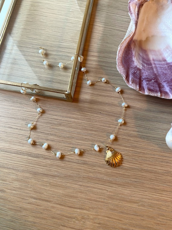 Rosary Pearl Necklace, Gold Clam Necklace, Dainty Freshwater Pearl