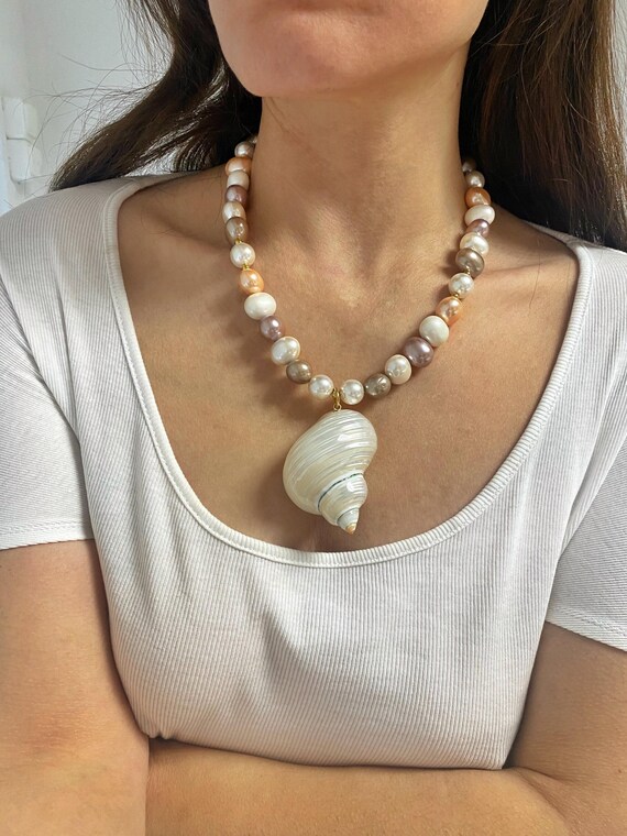 KELITCH Women's Boho Pearl Strand Necklace - Stackable Turquoise Beaded Collar - View #5