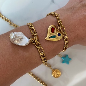Gold tone  charm bracelet, greek coin bracelet, gold bear bracelet, faux pearl charm bracelet, y2k jewelry, 90s aesthetic jewelry